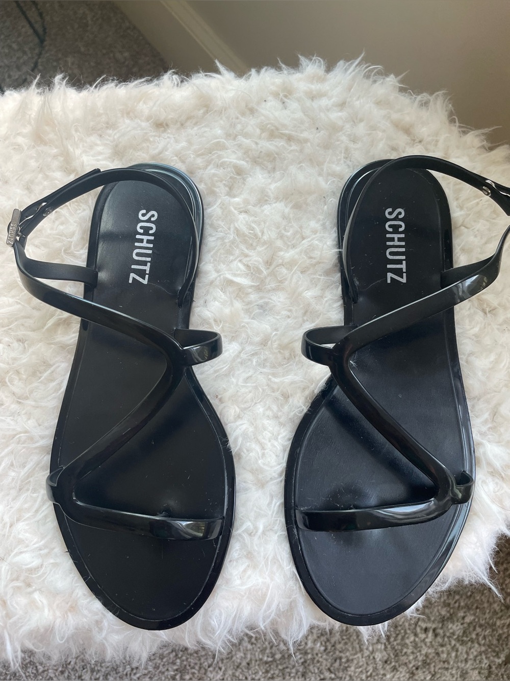 Schutz Tanner Jelly Slingback Sandals Adjustable Black in SZ 7 are NWOB